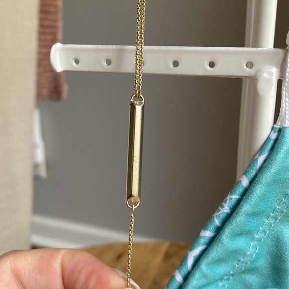 Kendra Scott Gold Drop Necklace - Picture 3 of 4